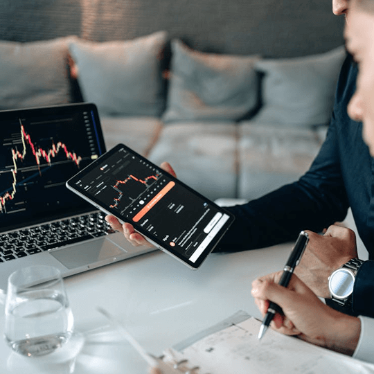 CapiKtertAi - Team von Kryptowährungsexperten